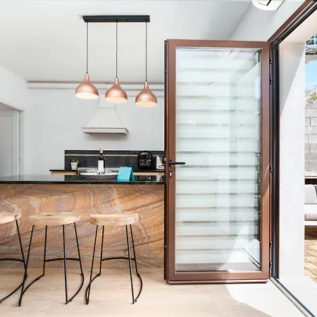 Casa Le Pavoncelle *