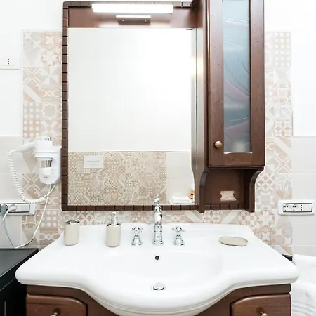 Casa Le Pavoncelle 公寓 *